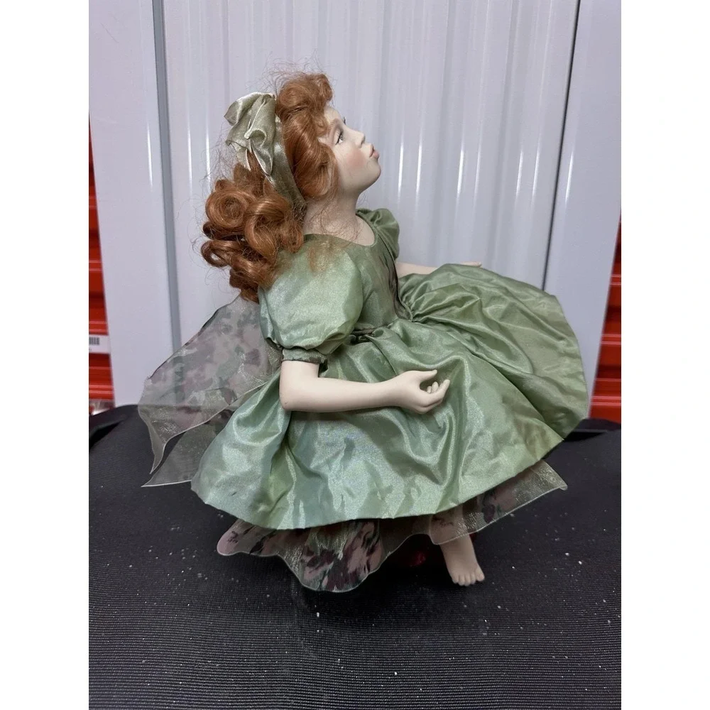 Vickie Arentz Doll Mama's Lipstick a 